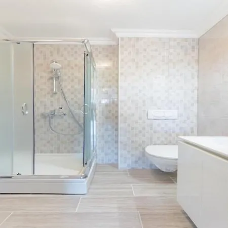 Апартаменты Fidelis - One Bedroom With Terrace And Garden View 1 *